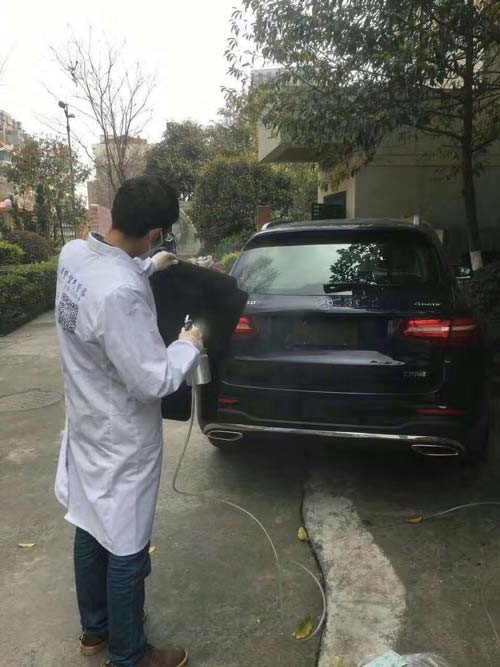 杭州奔馳越野車車內(nèi)空氣治理